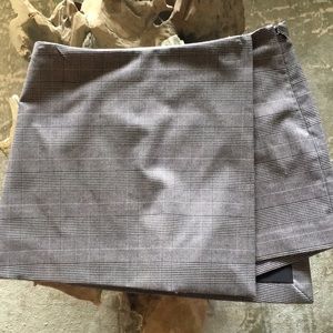 Gianni Bini.  Grey plaid “Skort”